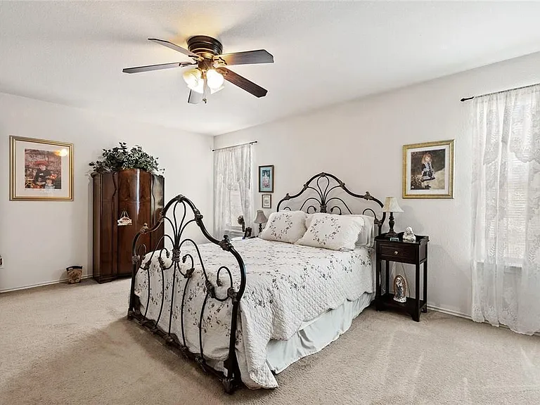 206 Black Forest Rd — Photo 32
