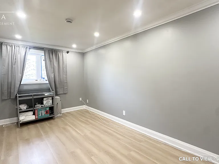 472 Three Valleys Cres #472 — Photo 10