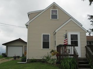119 S Main St, Eastman, WI 54626
