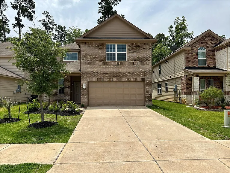 2611 Hoffman Ln — Photo 2