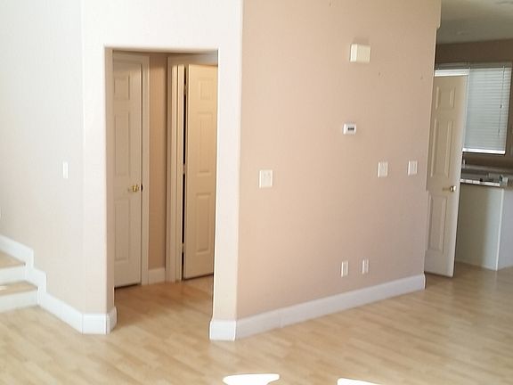 3rd image of 8296 Crown Peak Ave