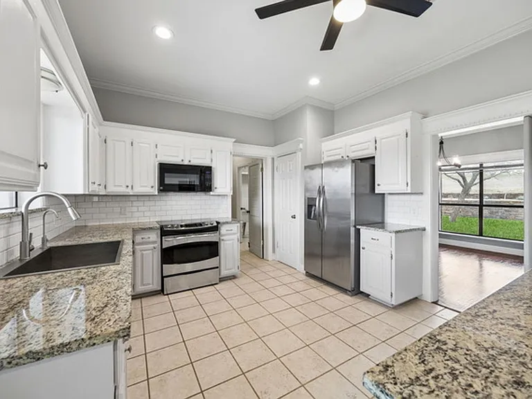108 S Remuda Ct — Photo 20