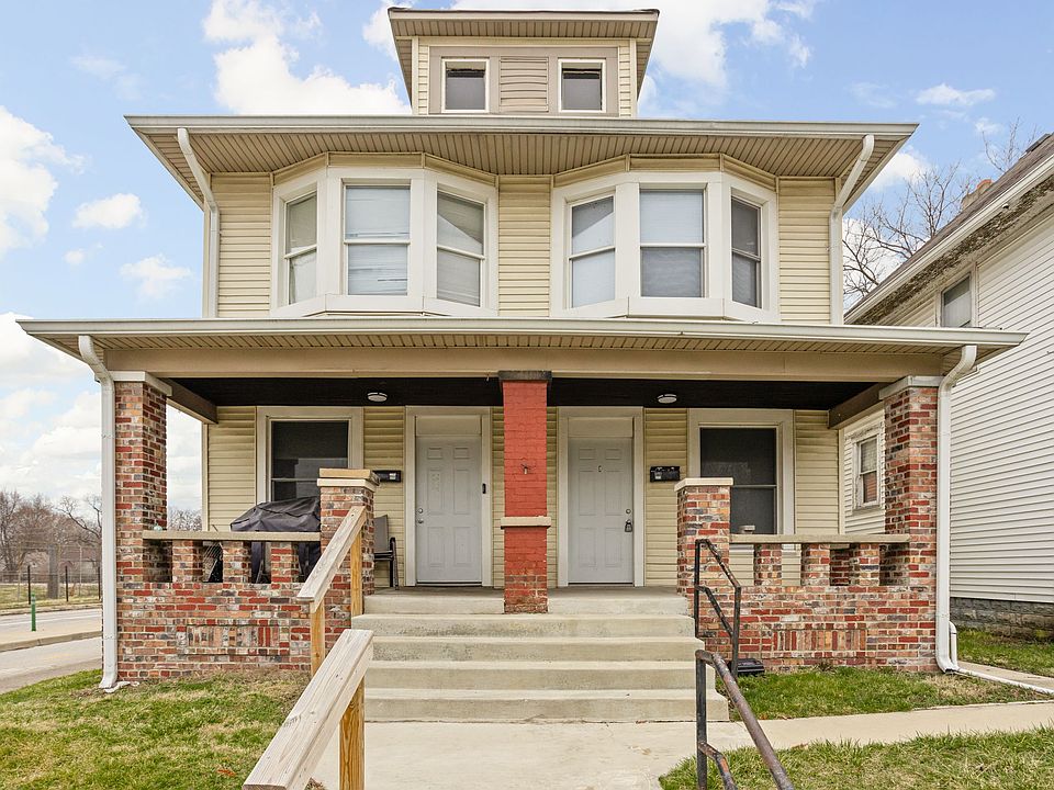 1st image of 275 Parkview Ave
