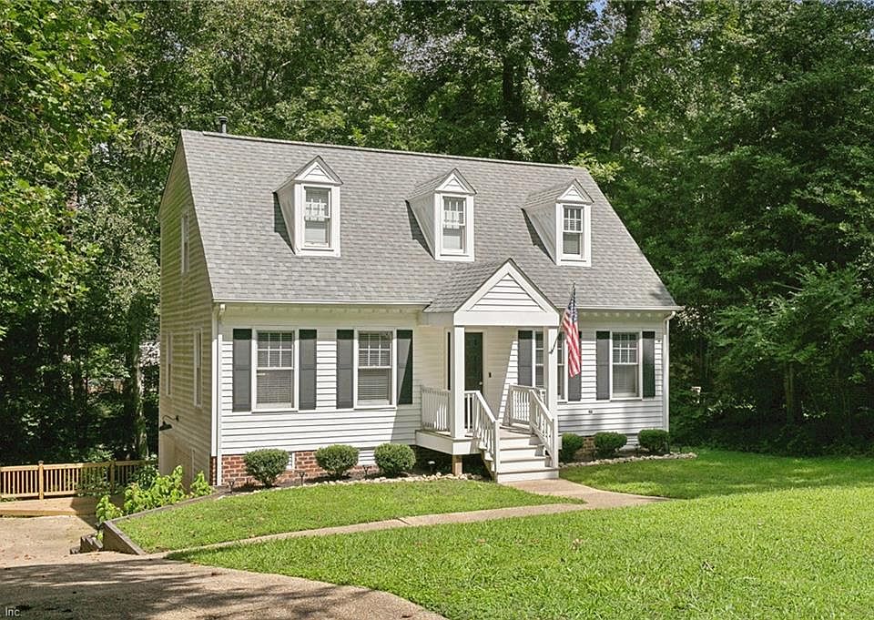 1st image of 264 Nina Ln