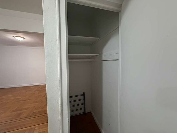 2nd image of 2285 Bathgate Ave #3B