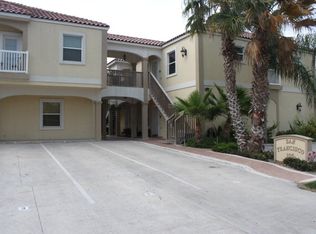 105 E Pompano St, South Padre Island, TX 78597