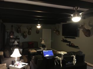 11436 White Lake Rd, Fenton, MI 48430