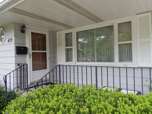 3rd image of 409 Keller Ave