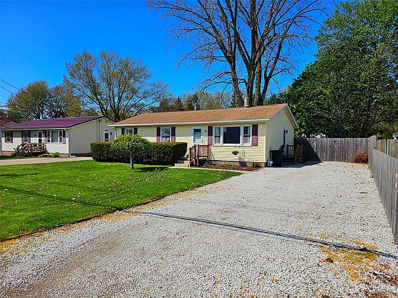 2nd image of 10338 Hall Ave
