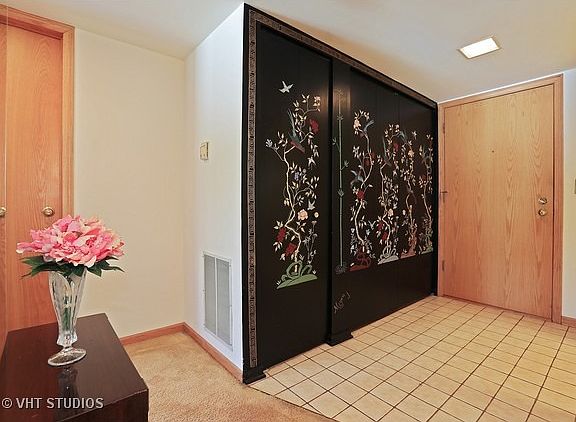 4th image of 700 Graceland Ave #1A