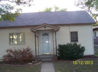 909 N Olive St, Deerfield, KS 67838
