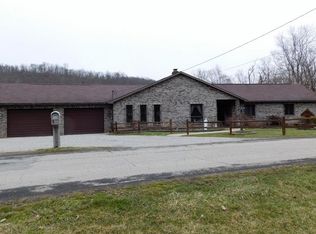 118 Alicia Main St, Greensboro, PA 15338