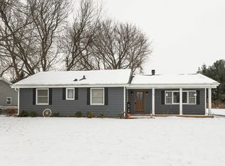 125 Tammy Ln, Somonauk, IL 60552