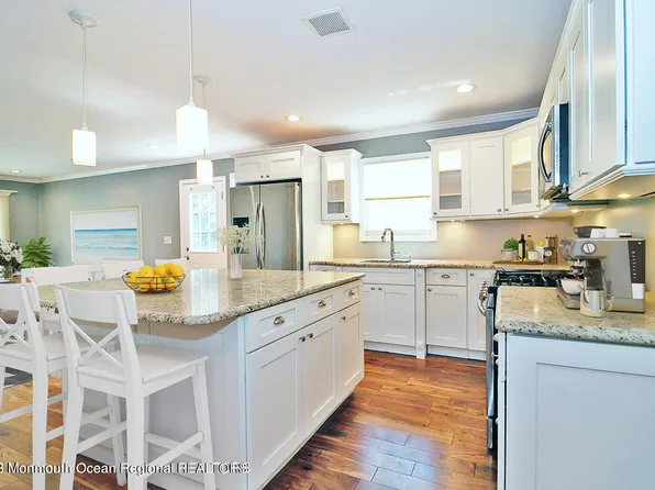 47 La Dunette Drive, Toms River, NJ 08757