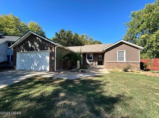 2718 Alabama Ct, Joplin, MO 64804