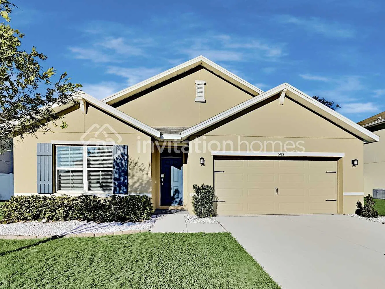5473 Magdalene Way Zephyrhills, FL 33541 — Photo 1