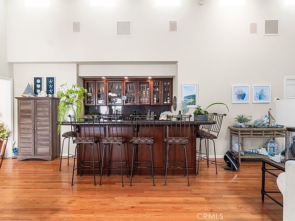 5th image of 263 Corona Ave