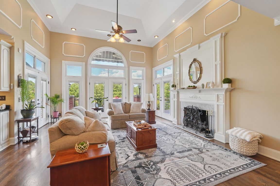 McDougal Cir-S2607-021.jpg