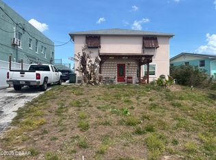 2005 Schulte Ave, Daytona Beach, FL 32118