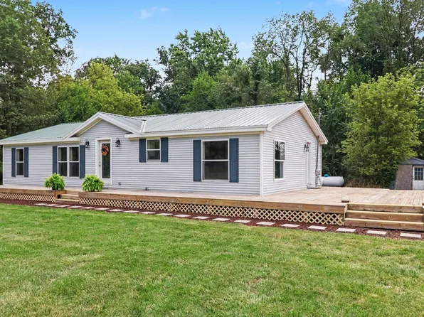 155 Depot St, Homer, MI 49245