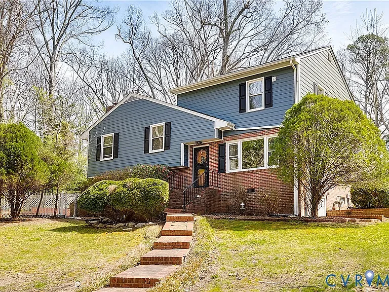 Westover Gardens Blvd — Photo 1