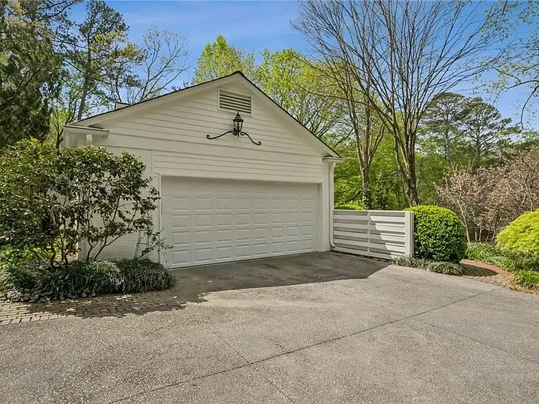 2605 Red Valley Rd NW — Photo 4