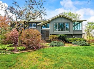 4365 Brick Schoolhouse Rd, Hamlin, NY 14464