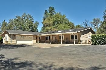 3rd image of 12119 Elnora Dr