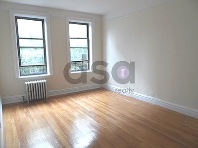 2nd image of 220 Cabrini Blvd APT 3F