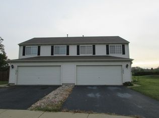 1622 Grove Ct, Lockport, IL 60441