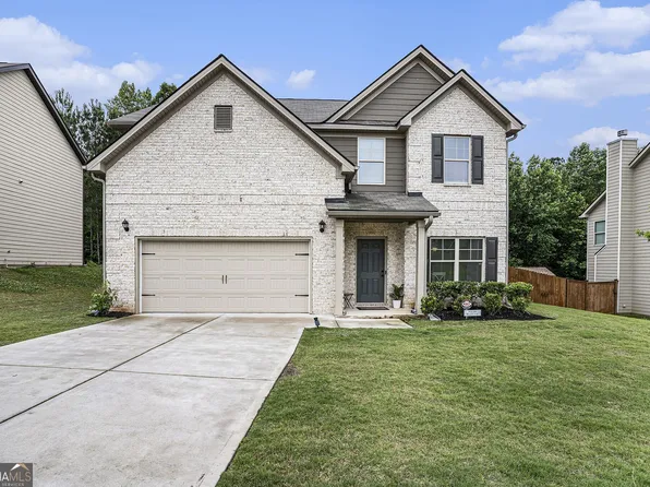 3032 Newbury Ln, Ellenwood, GA 30294