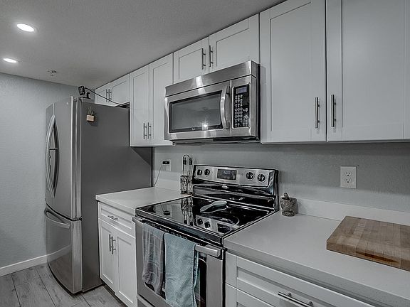 5th image of 7777 E MAIN Street #202