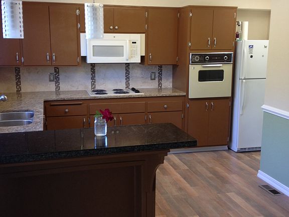 2nd image of 186 McKinley Cir