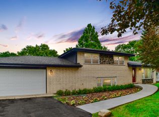 20W309 S Frontage Rd, Lemont, IL 60439