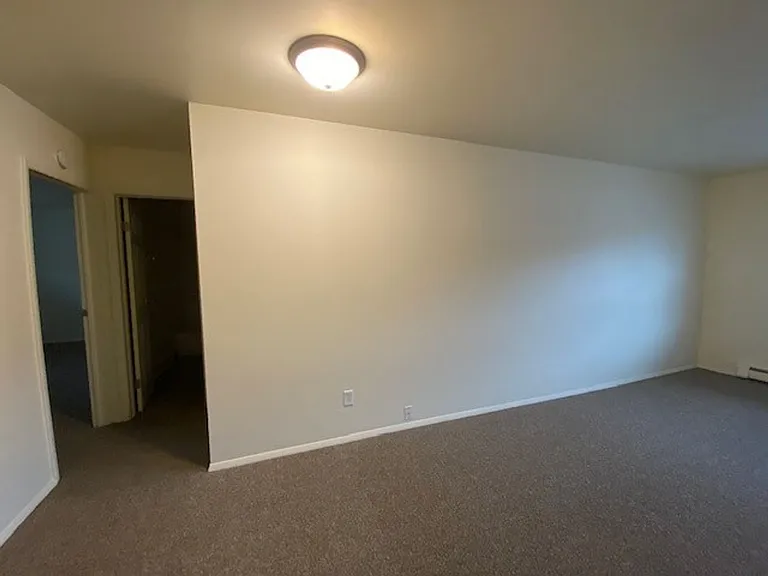 State Place Apartment Homes — Photo 96