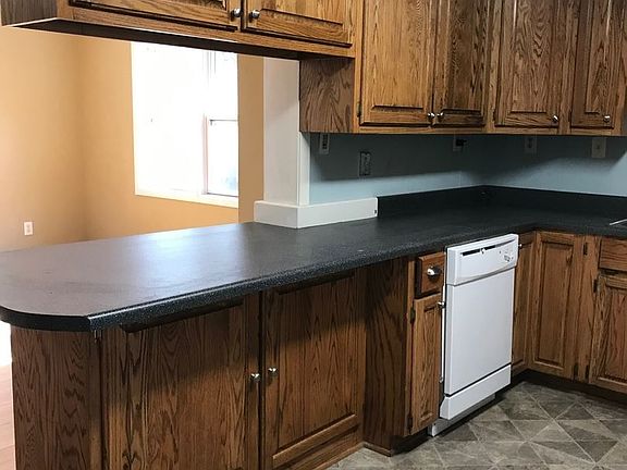 5th image of 1213 Beanland Dr