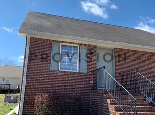 1212 Village Way NE, Cleveland, TN 37312