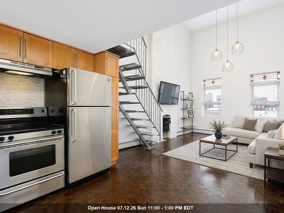 1st image of 212 9th St APT 4B