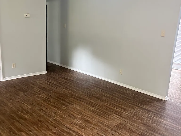 6215 Quail Run S — Photo 2