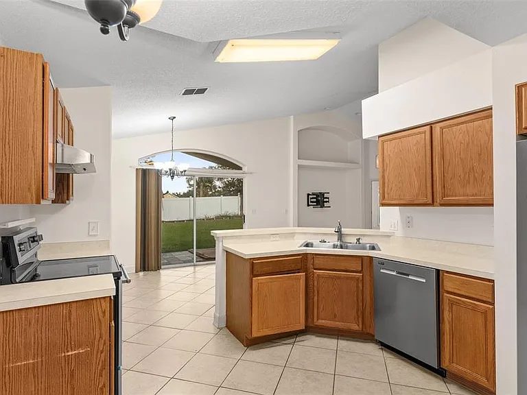 212 Bent Oak Loop — Photo 13