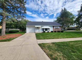 322 Hunter Ave, Rockford, IL 61108