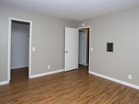 2nd image of 3712 Grim Ave #4