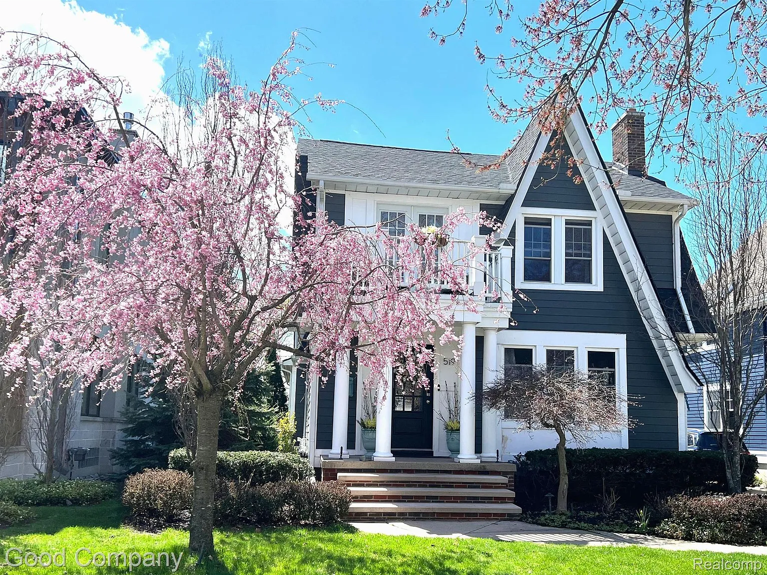 519 Wallace St photo 1
