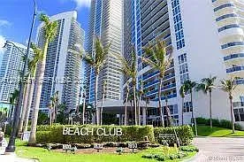 Beach Club Condo — Photo 1