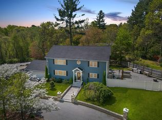 851 Forest St, North Andover, MA 01845