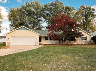 2582 W Bay Dr, Sand Lake, MI 49343