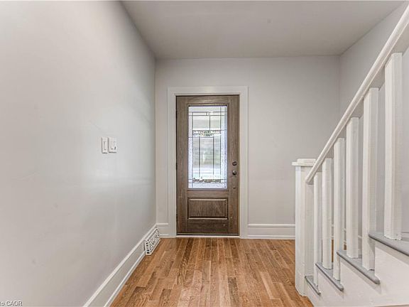 5th image of 69 Hungerford Rd