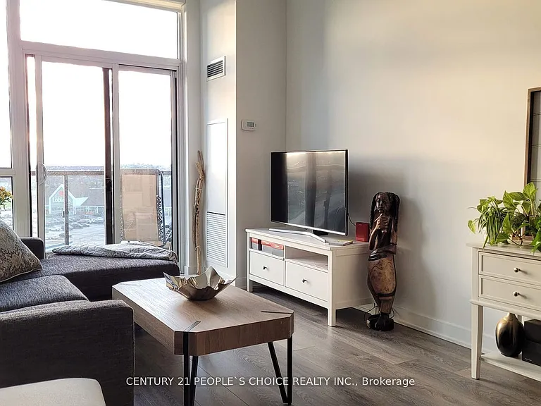 4633 Glen Erin Dr #911 — Photo 3