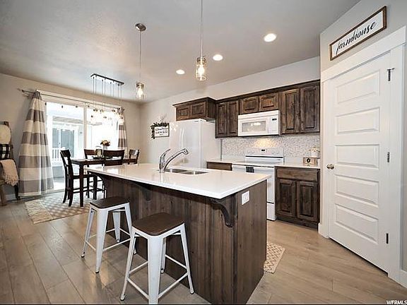 3rd image of 14456 S Shadow Bend Ln