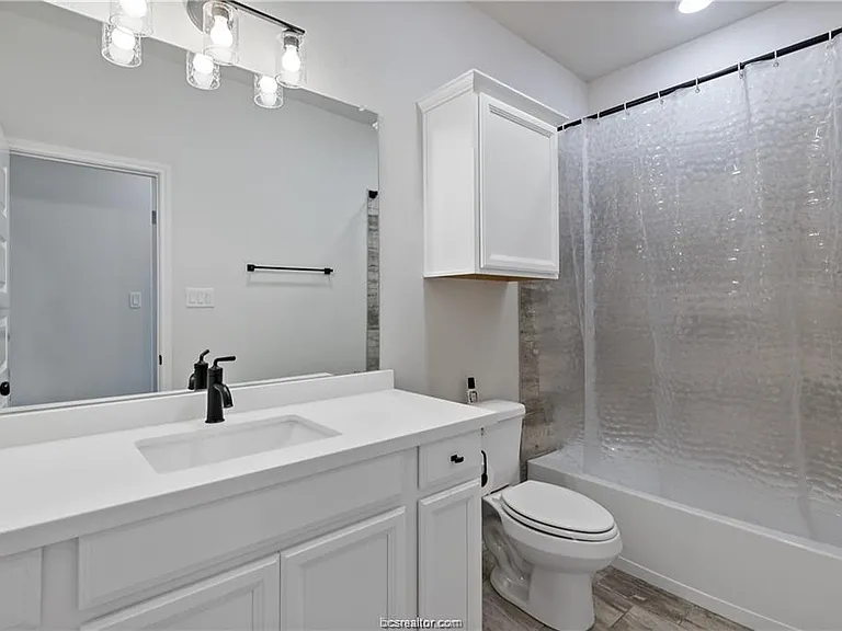 3429 Omaha Ct — Photo 16